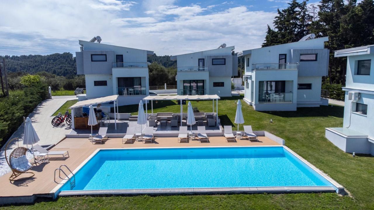 Blue Avenue Aparthotel Paliouri Buitenkant foto