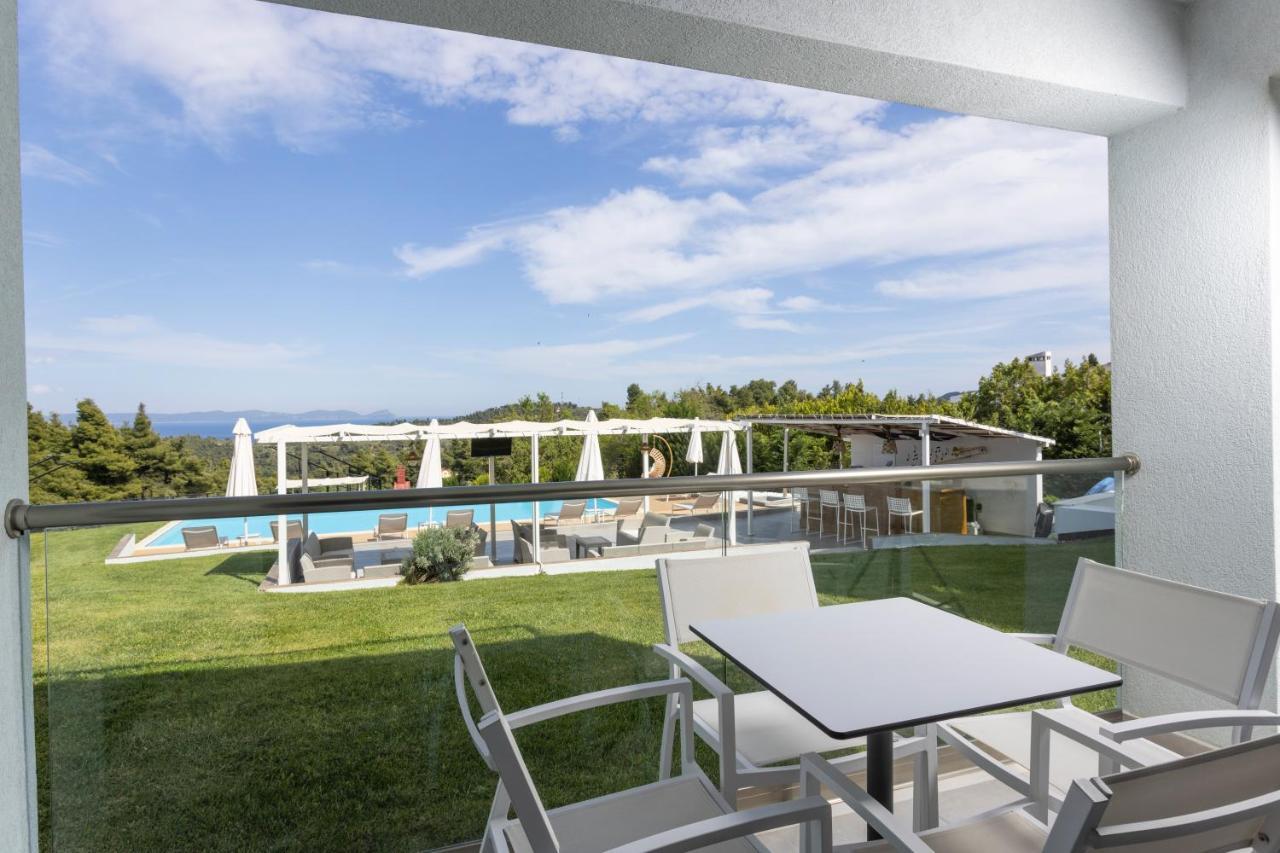 Blue Avenue Aparthotel Paliouri Buitenkant foto
