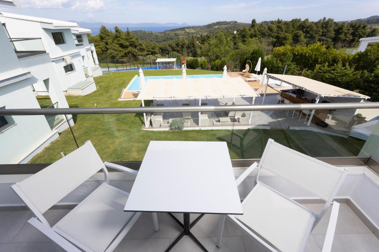 Blue Avenue Aparthotel Paliouri Buitenkant foto