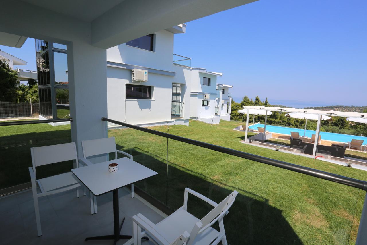 Blue Avenue Aparthotel Paliouri Buitenkant foto